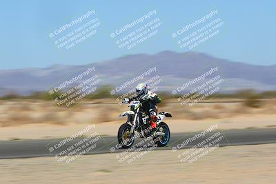 media/Apr-15-2022-Apex Assassins (Fri) [[9fb2e50610]]/Trackday Level 1/Session 2/Speed Shots/